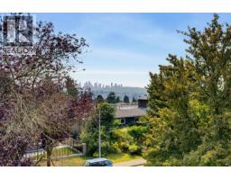 6393 Grant Street, Burnaby, BC V5B2K7 Photo 18