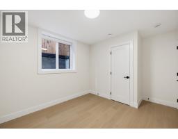 6393 Grant Street, Burnaby, BC V5B2K7 Photo 31
