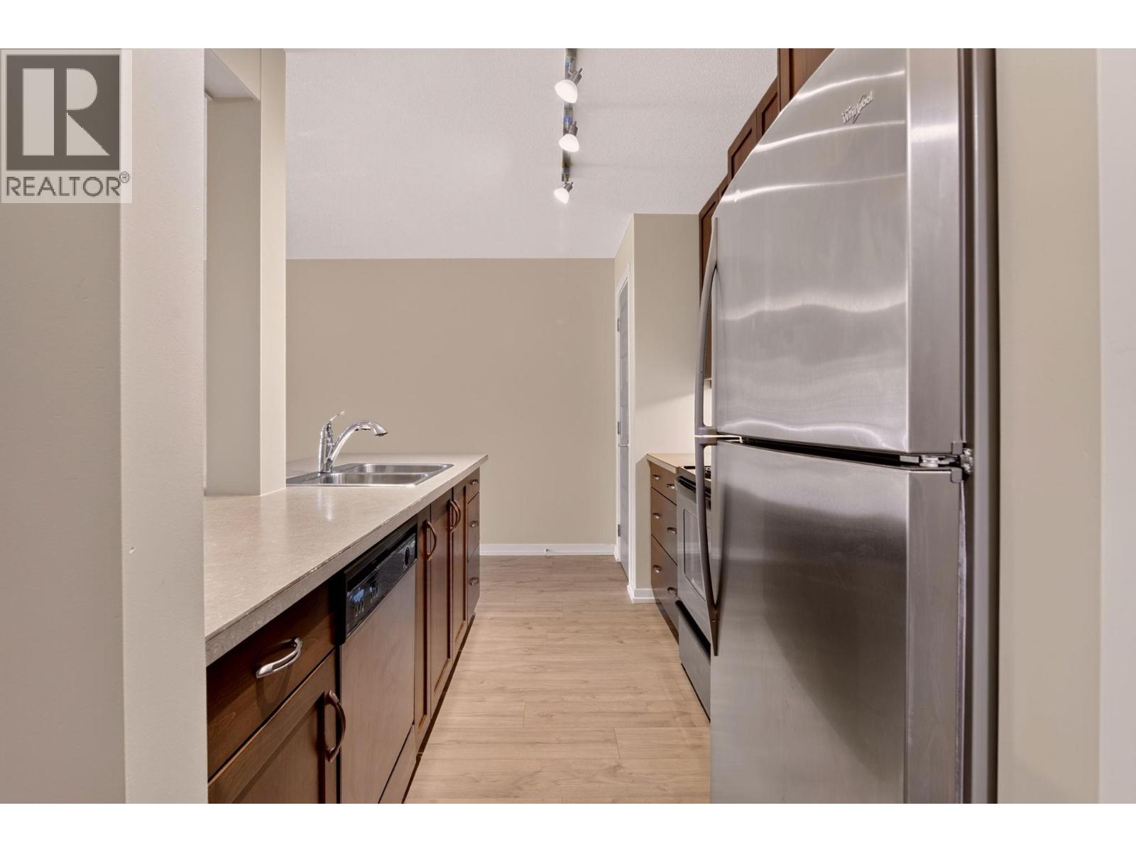 #104 1777 Water Street - 5