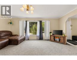 115 Second Street, Salmo, BC V0G1Z0 Photo 15