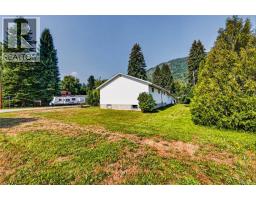 115 Second Street, Salmo, BC V0G1Z0 Photo 62