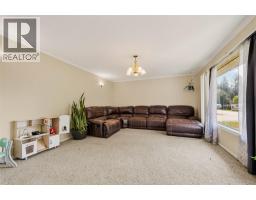 115 Second Street, Salmo, BC V0G1Z0 Photo 16