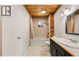 115 Second Street, Salmo, BC V0G1Z0 Photo 28