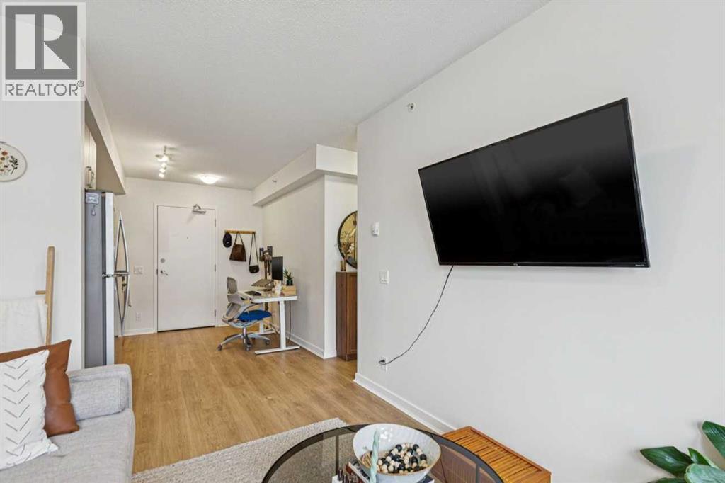 #503 450 8 Avenue SE - 25