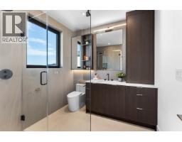 1 6682 Napier Street, Burnaby, BC V5B2C3 Photo 17