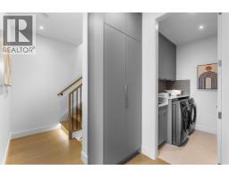 1 6682 Napier Street, Burnaby, BC V5B2C3 Photo 19