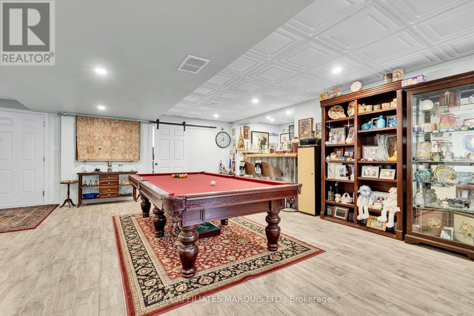 6266 KAREN DRIVE - 22