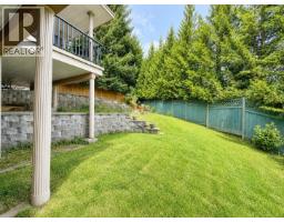 1625 Parkway Blvd, Coquitlam, BC V3E3M7 Photo 11