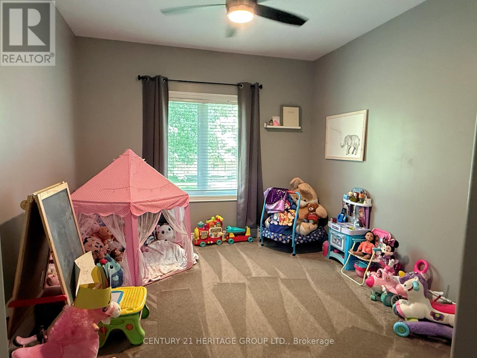 49 SHORE CRESCENT - Image 23