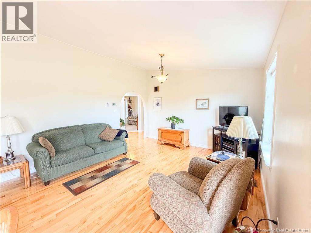 36 Meredith Drive - Image 23