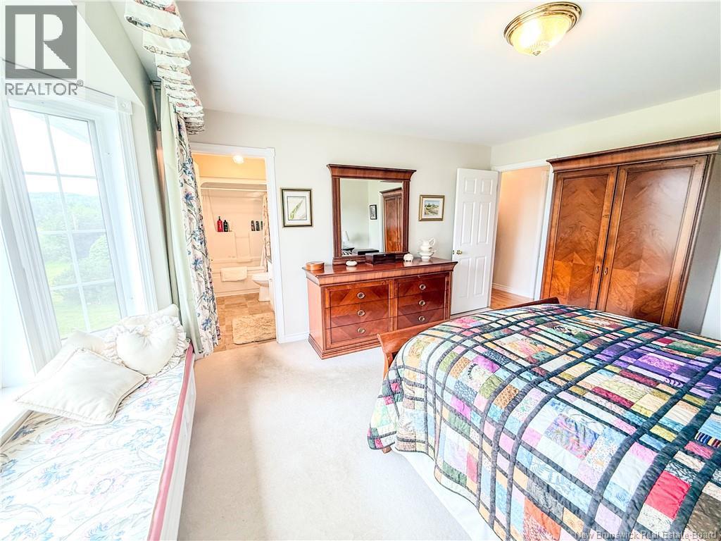 36 Meredith Drive - Image 18