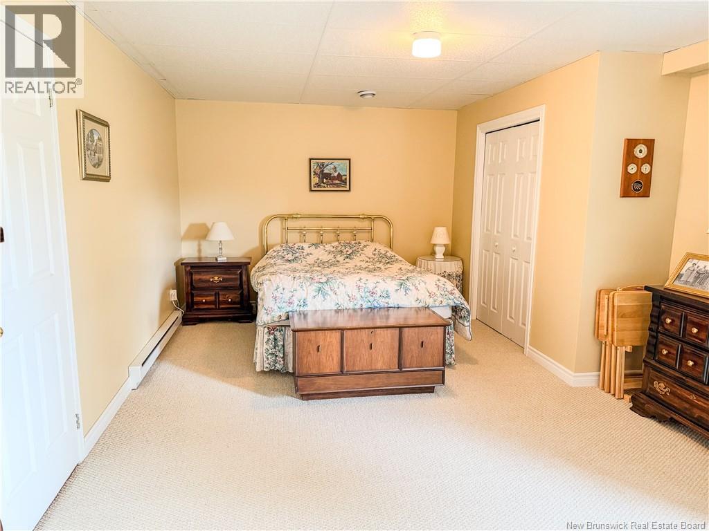 36 Meredith Drive - Image 31