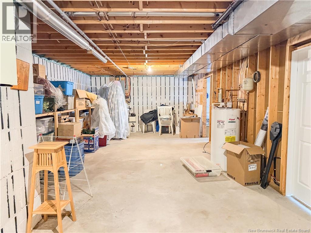 36 Meredith Drive - 32