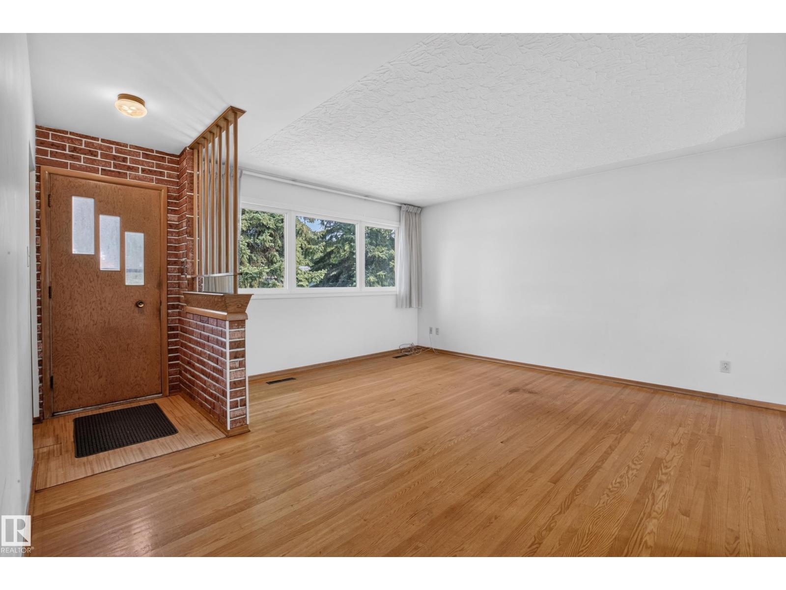 16009 93A AV NW - Image 9
