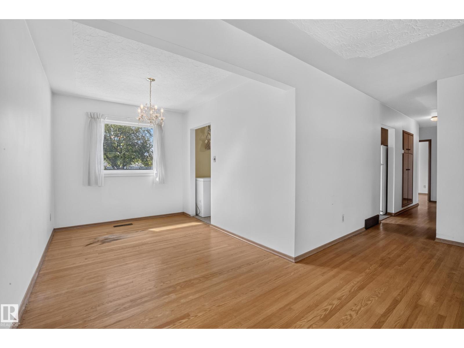 16009 93A AV NW - Image 13