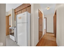 16009 93a Av Nw Nw, Edmonton, AB T5R5J7 Photo 24