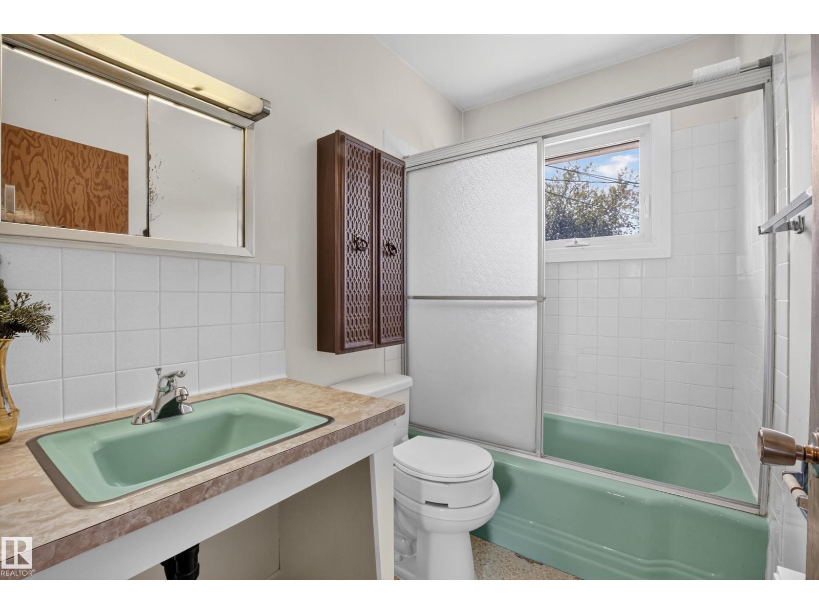 16009 93A AV NW - Image 28