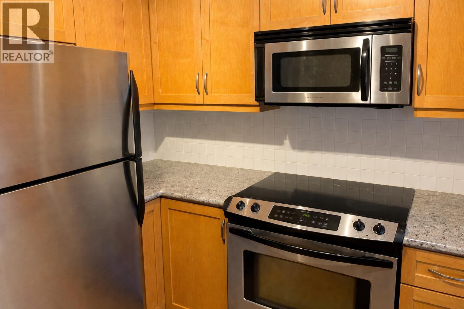 105 8460 ACKROYD ROAD, Richmond