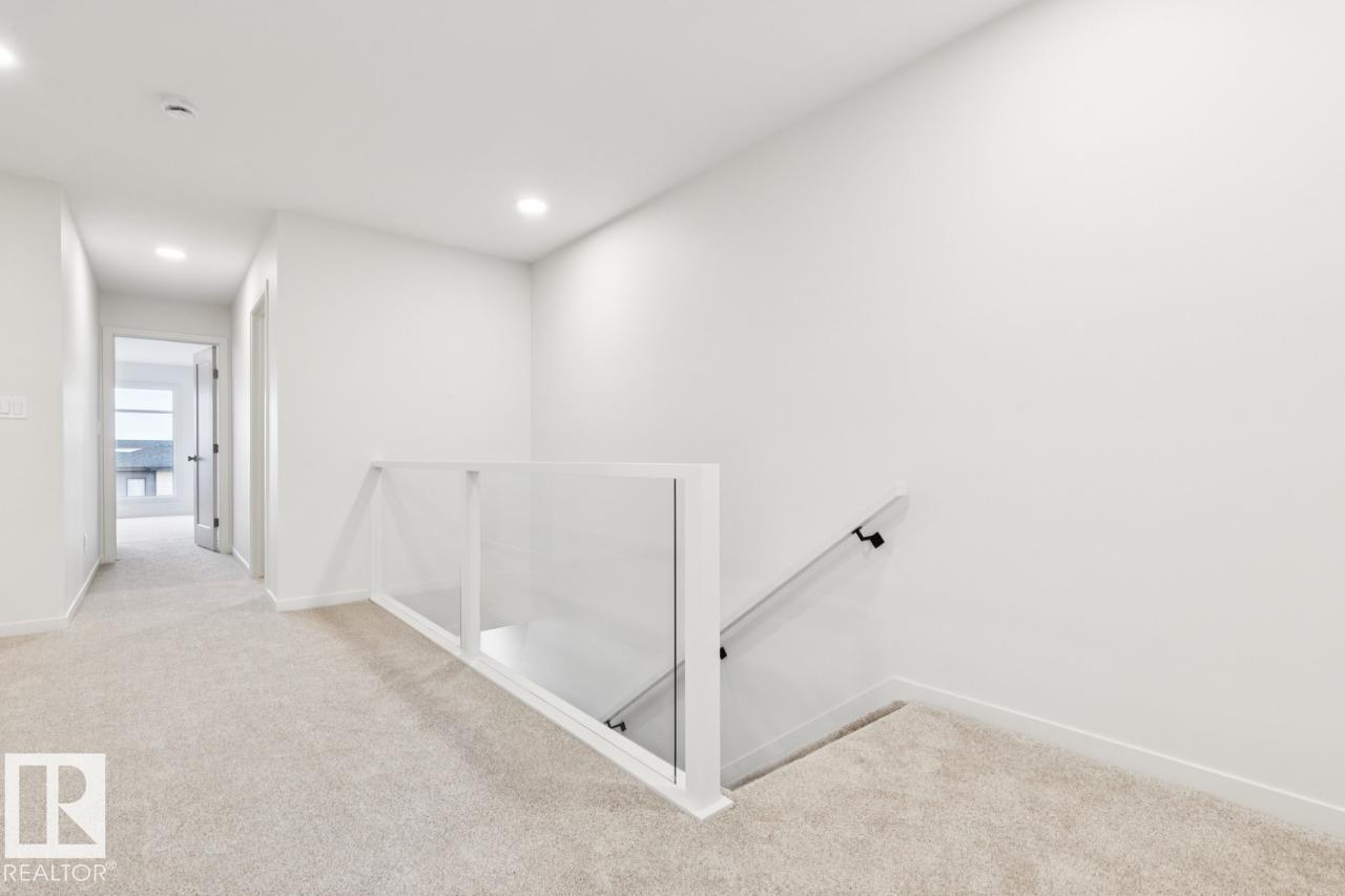 440 31 ST SW - 37