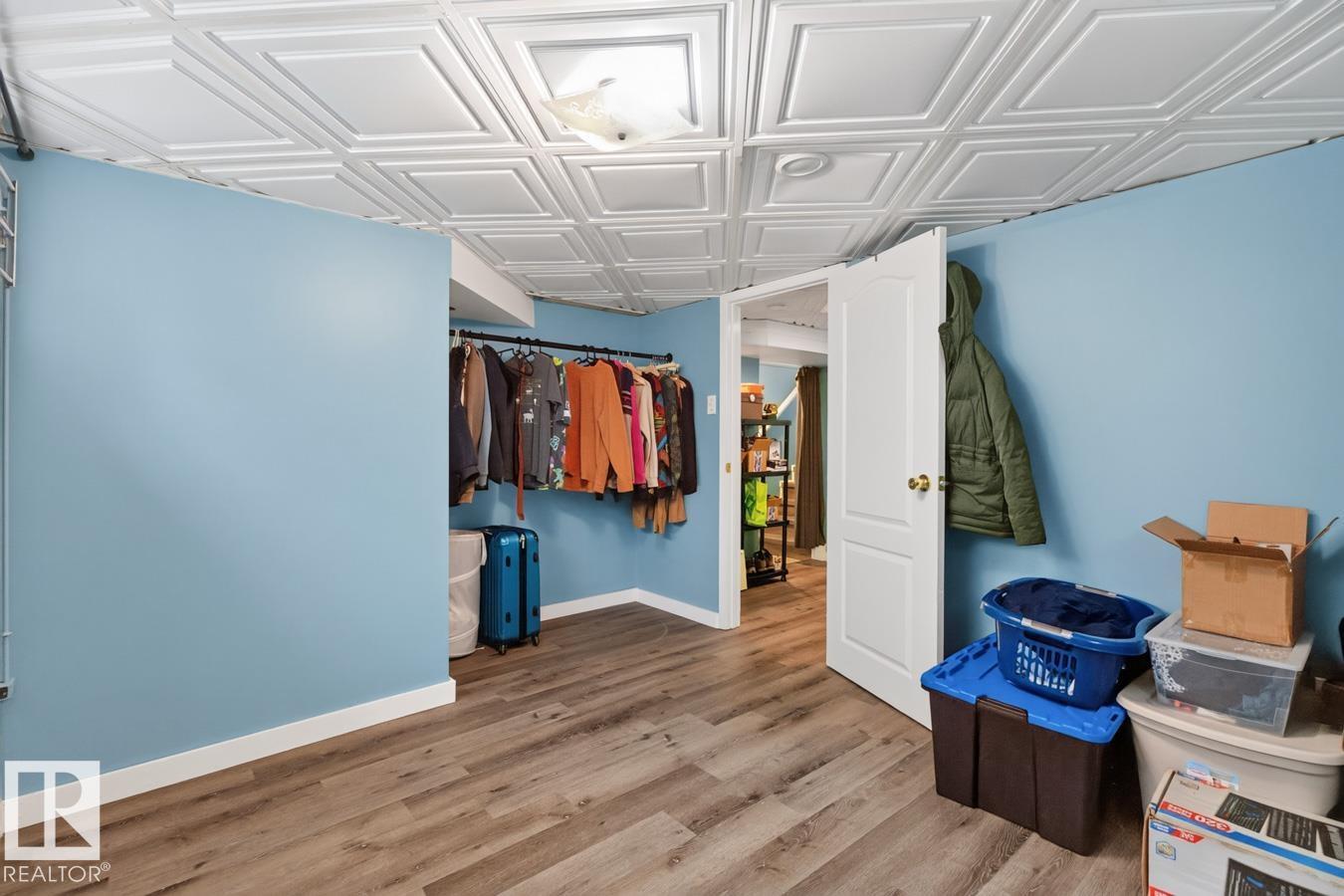 11941 83 ST NW - 29