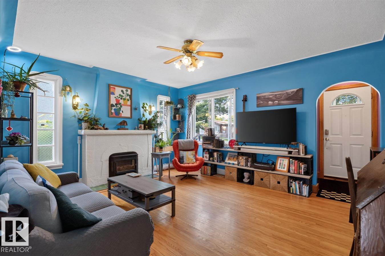 11941 83 ST NW - Image 8