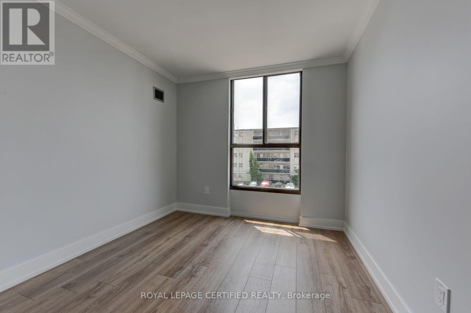 #301 3170 KIRWIN AVENUE - Image 26