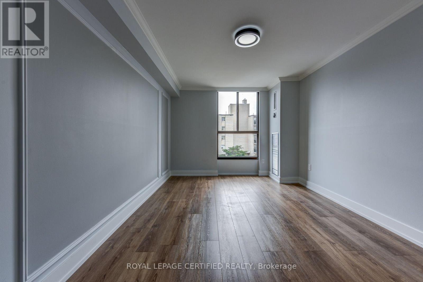 #301 3170 KIRWIN AVENUE - Image 29