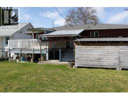 119 2nd Avenue Nw, Nakusp, BC V0G1R0 Photo 17