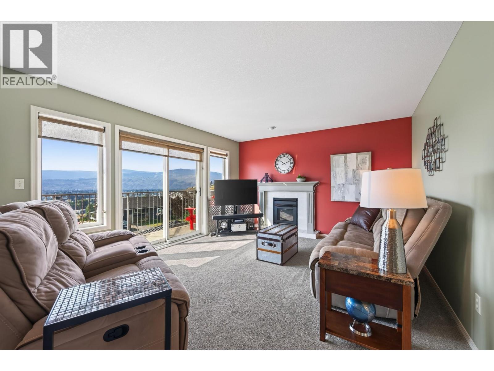 1760 NORTH RIVER Drive - Image 3