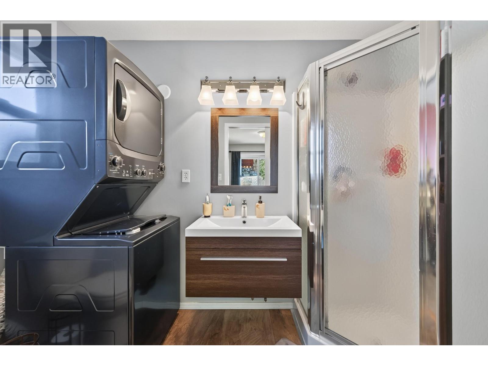 1760 NORTH RIVER Drive - 14