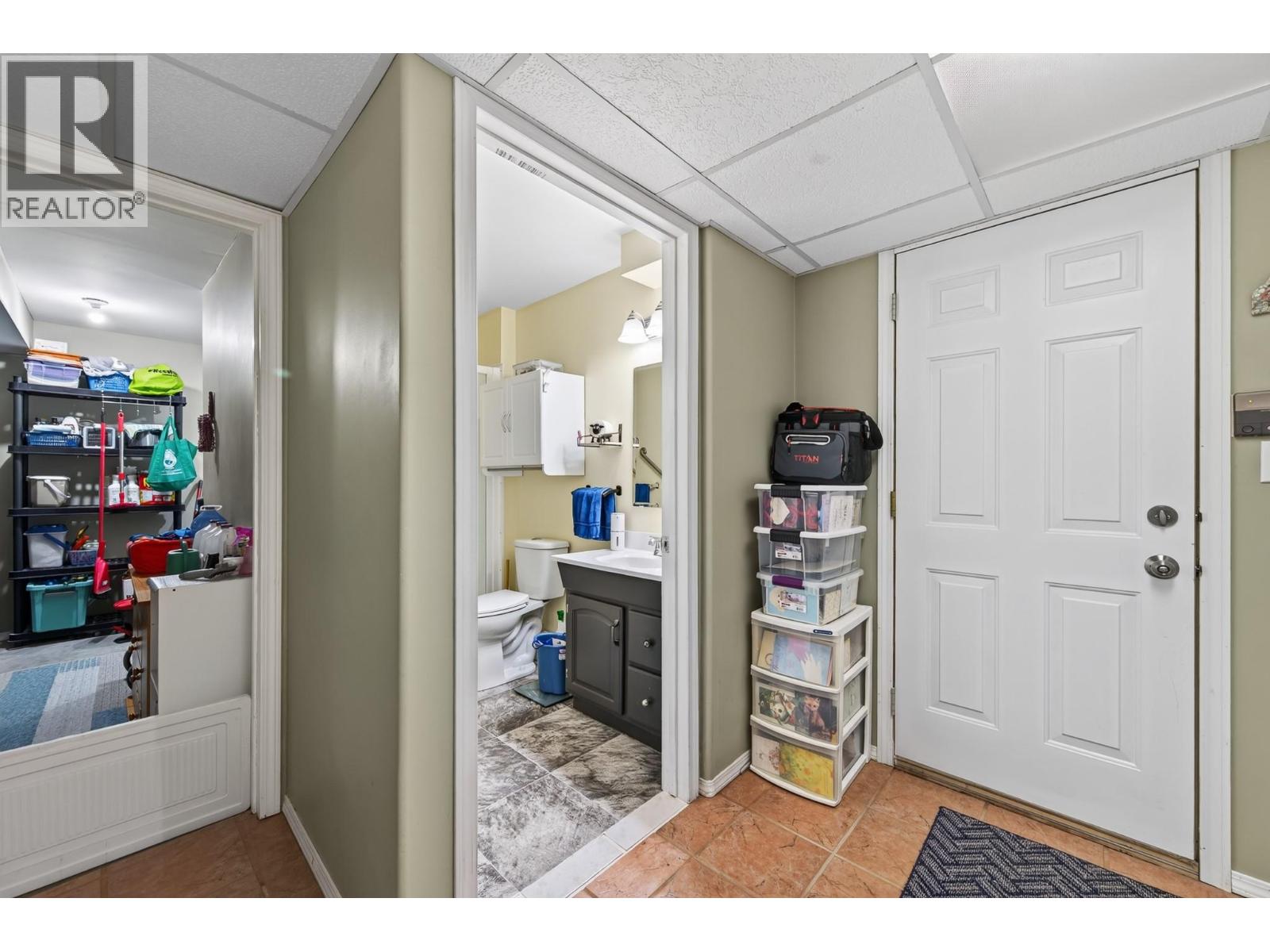 1760 NORTH RIVER Drive - 28