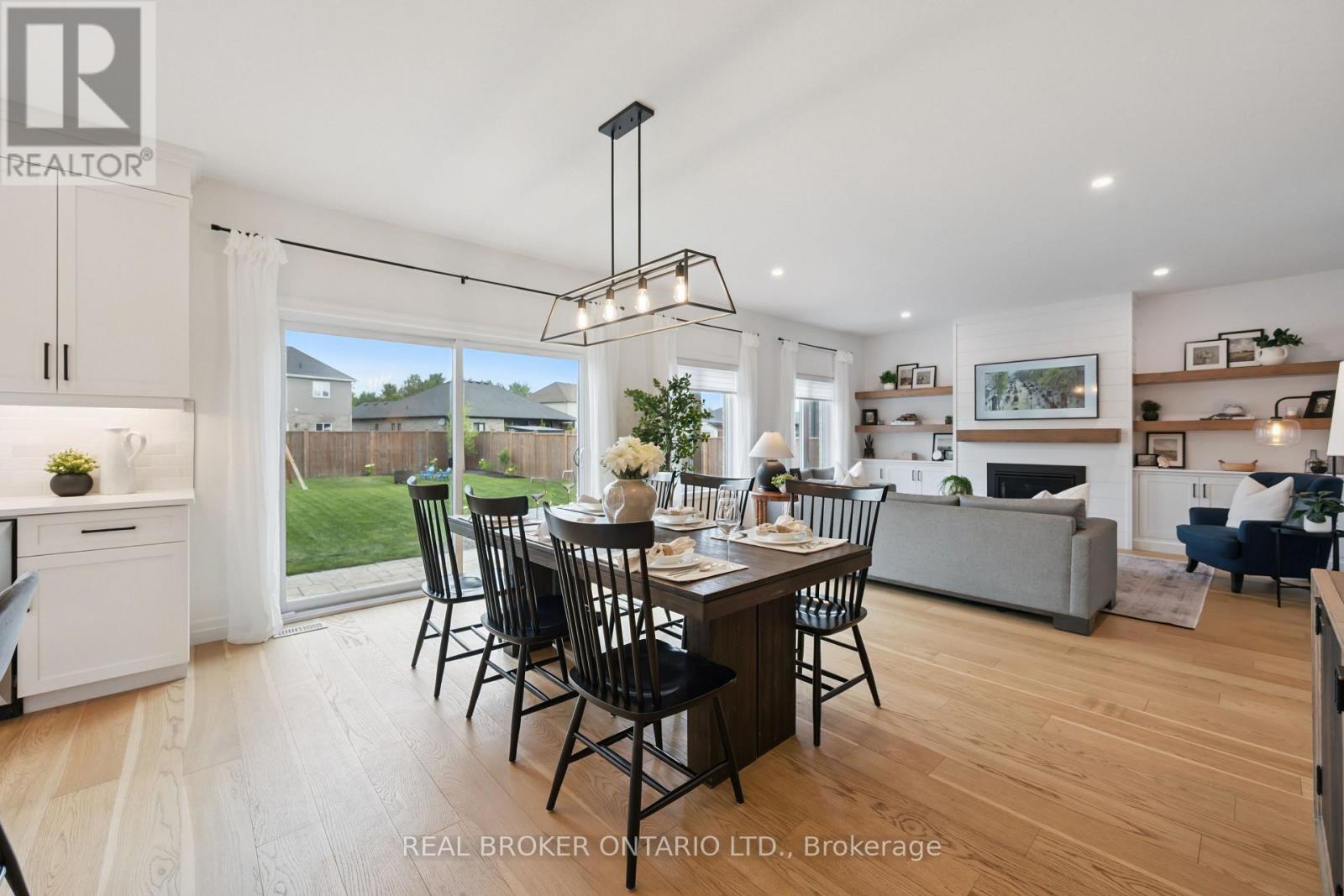 415 ROGERS ROAD - Image 10