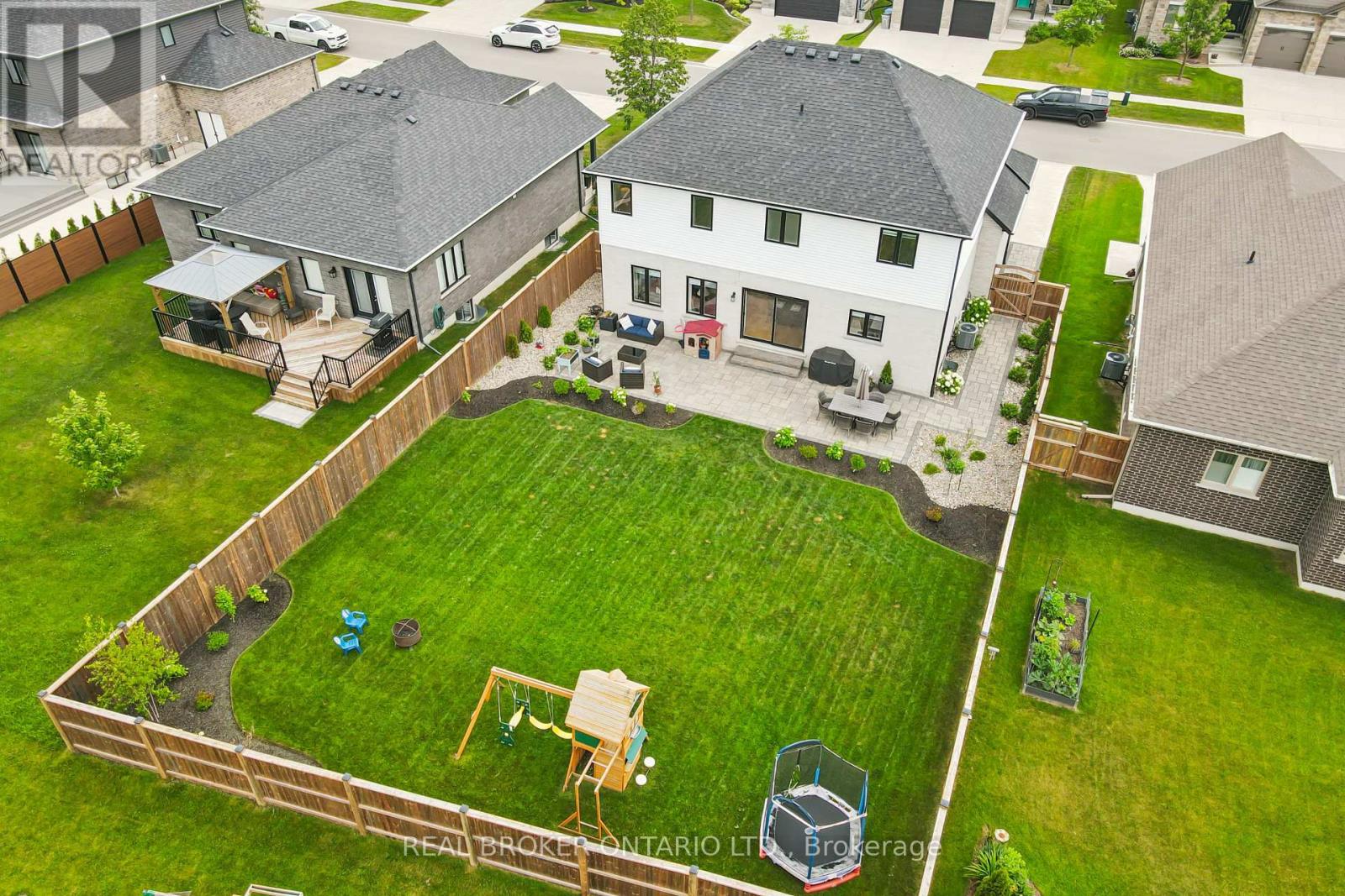 415 ROGERS ROAD - Image 45