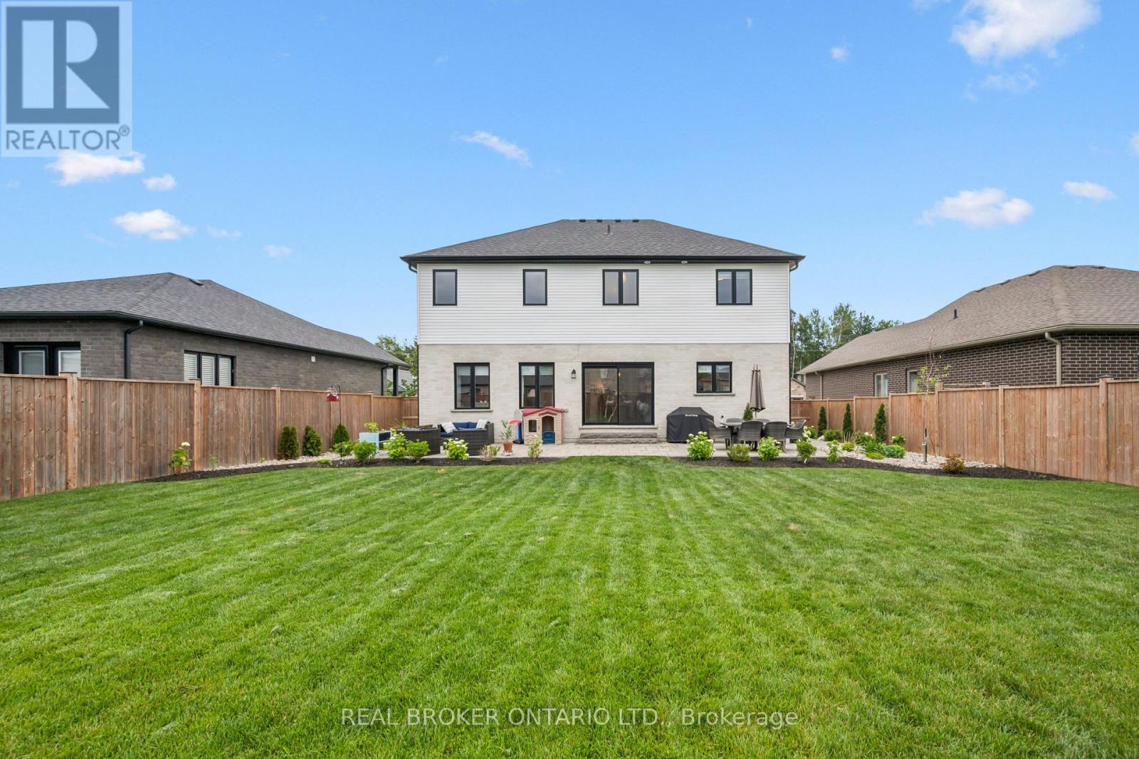 415 ROGERS ROAD - Image 43