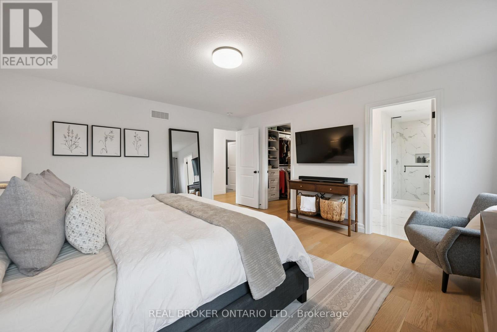 415 ROGERS ROAD - Image 23
