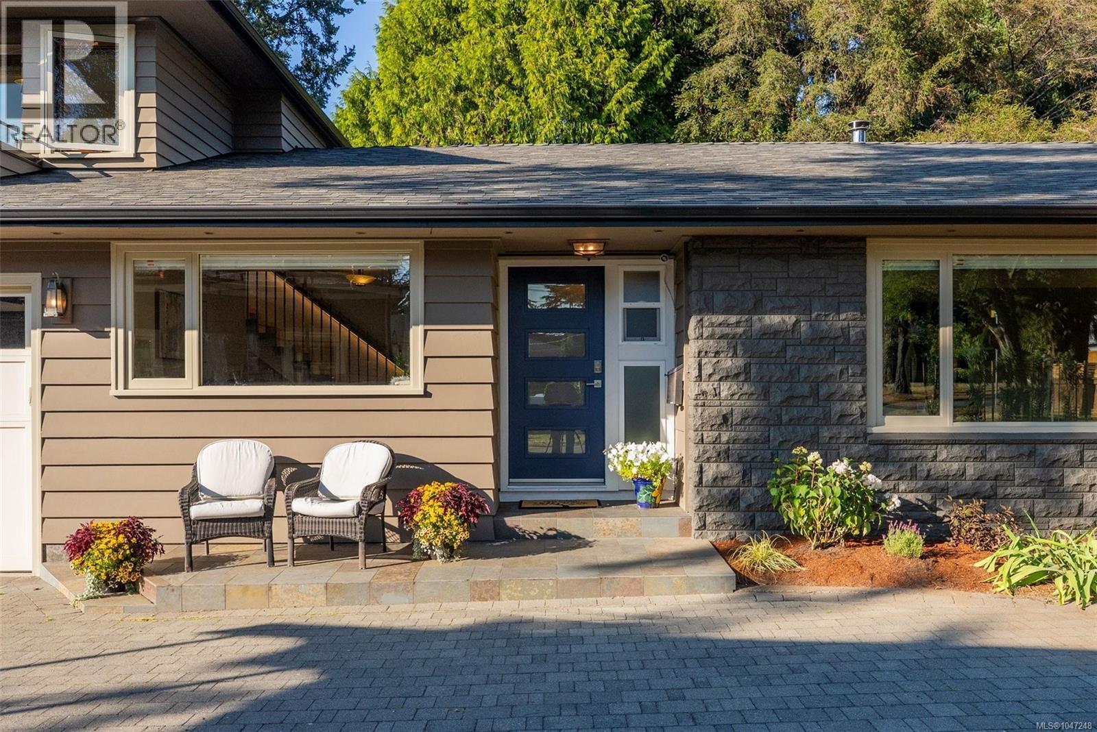 1680 Ash Rd - 2