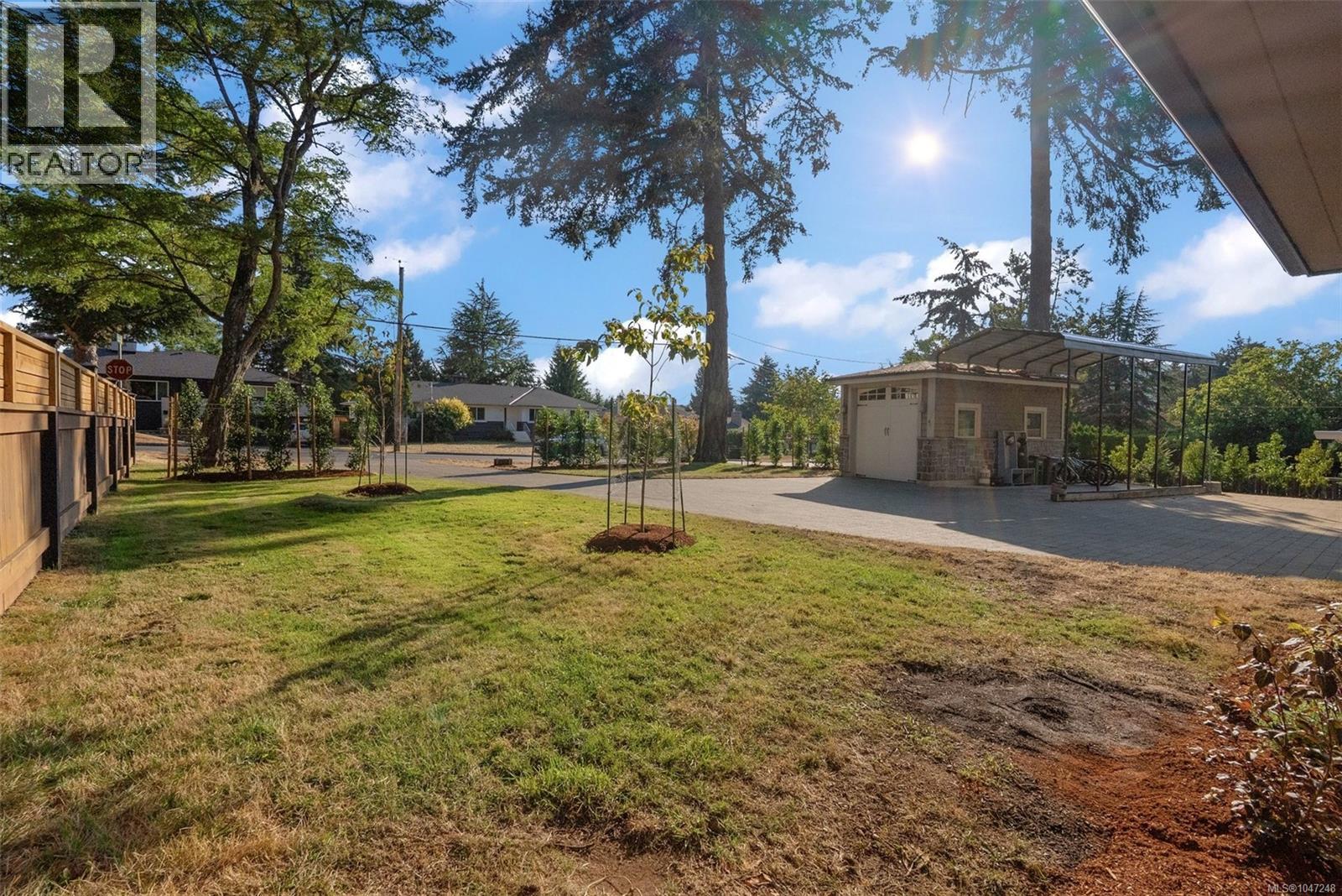 1680 Ash Rd - 46