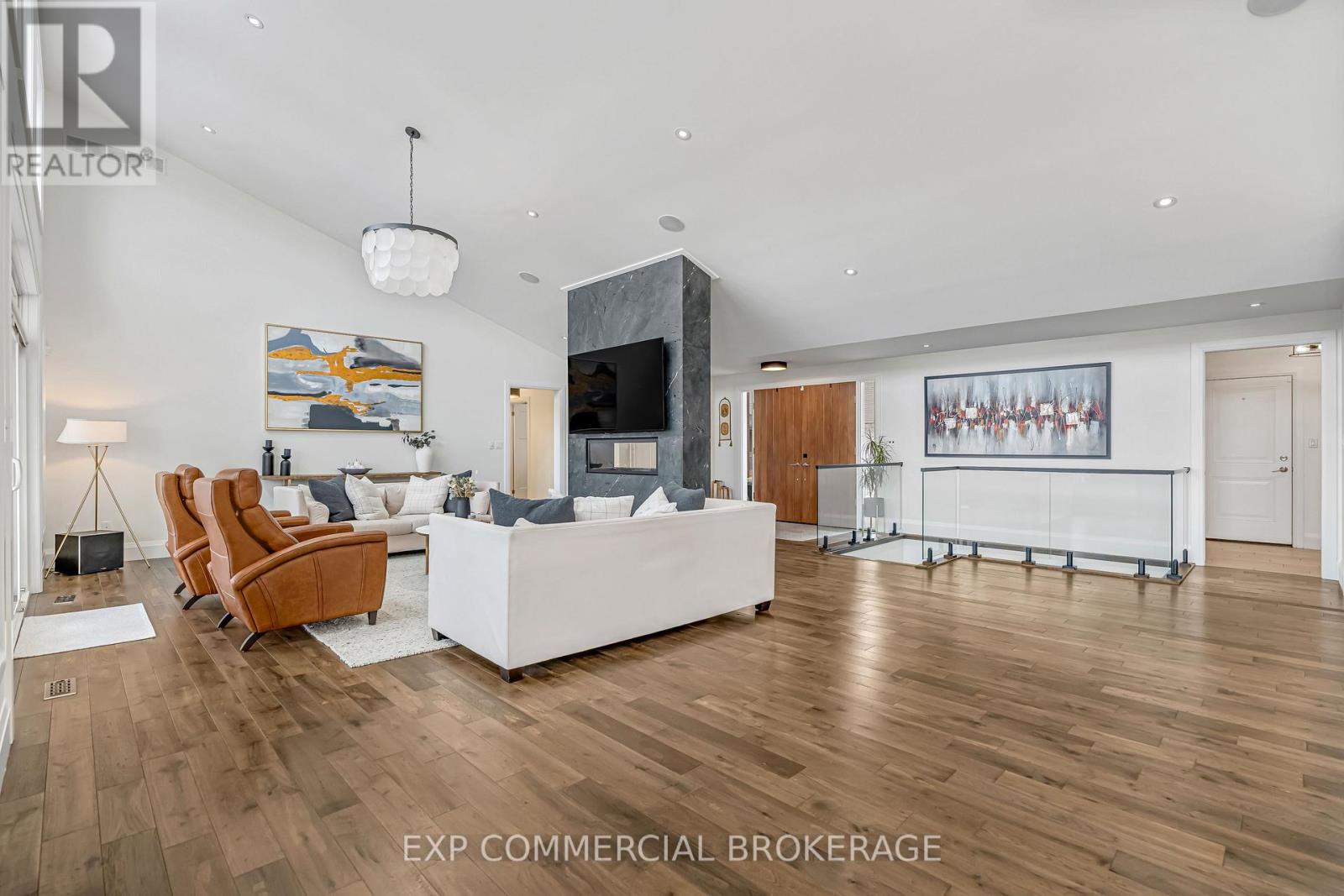 132 PARKVIEW DRIVE - 7