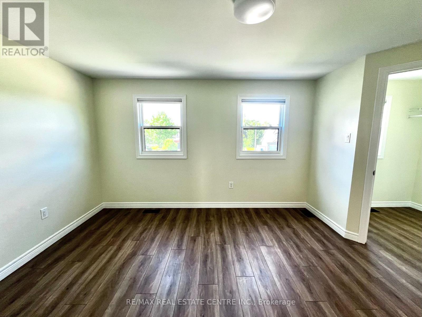 716 RUSSEL COURT - Image 15