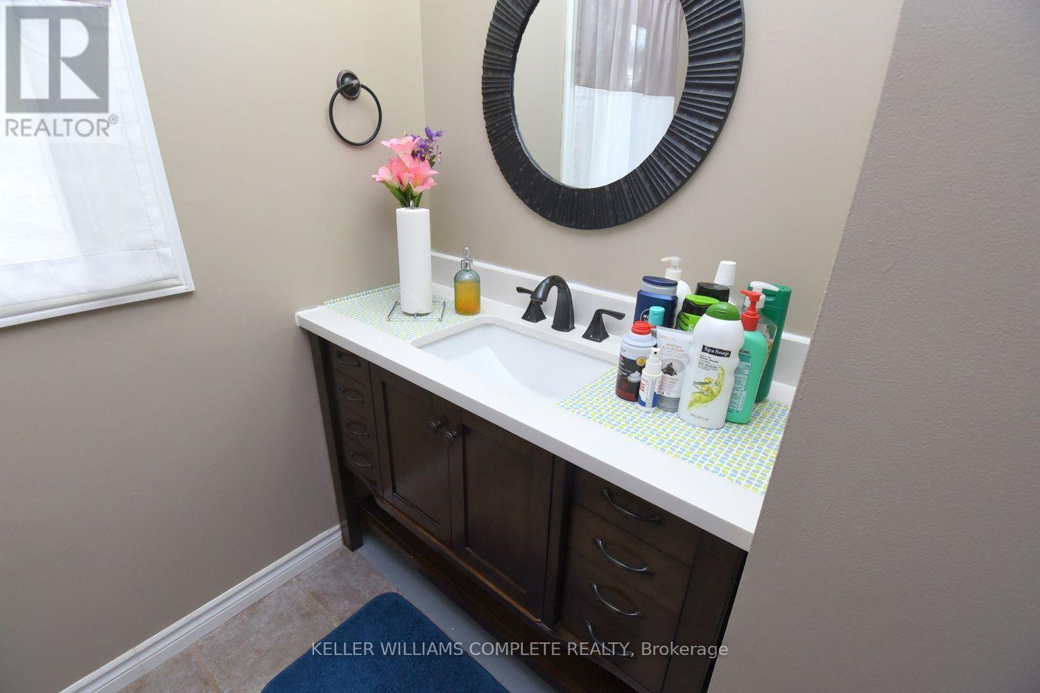 #116 185 DENISTOUN STREET - 16