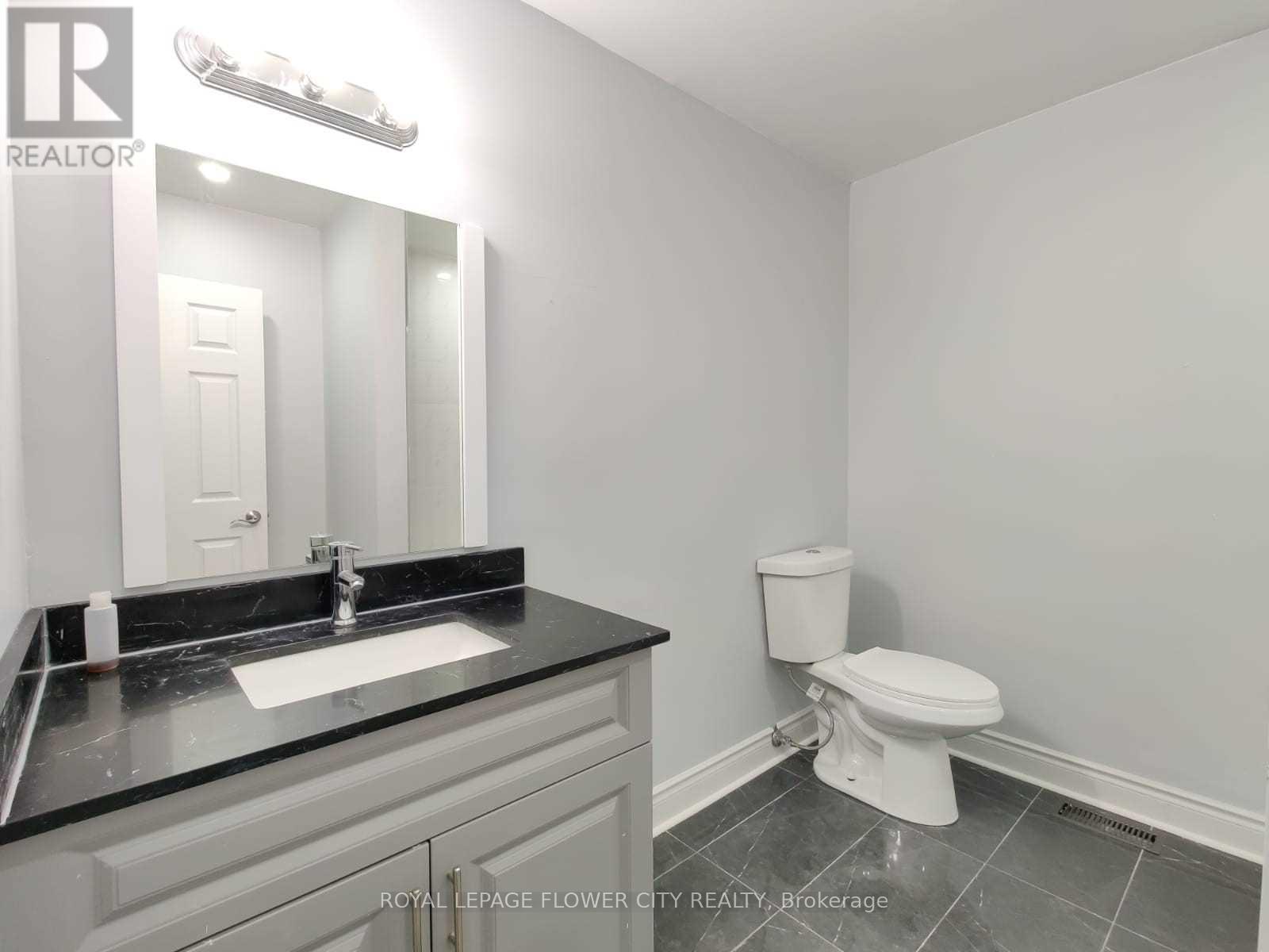 49 MCCRAE DRIVE - 12