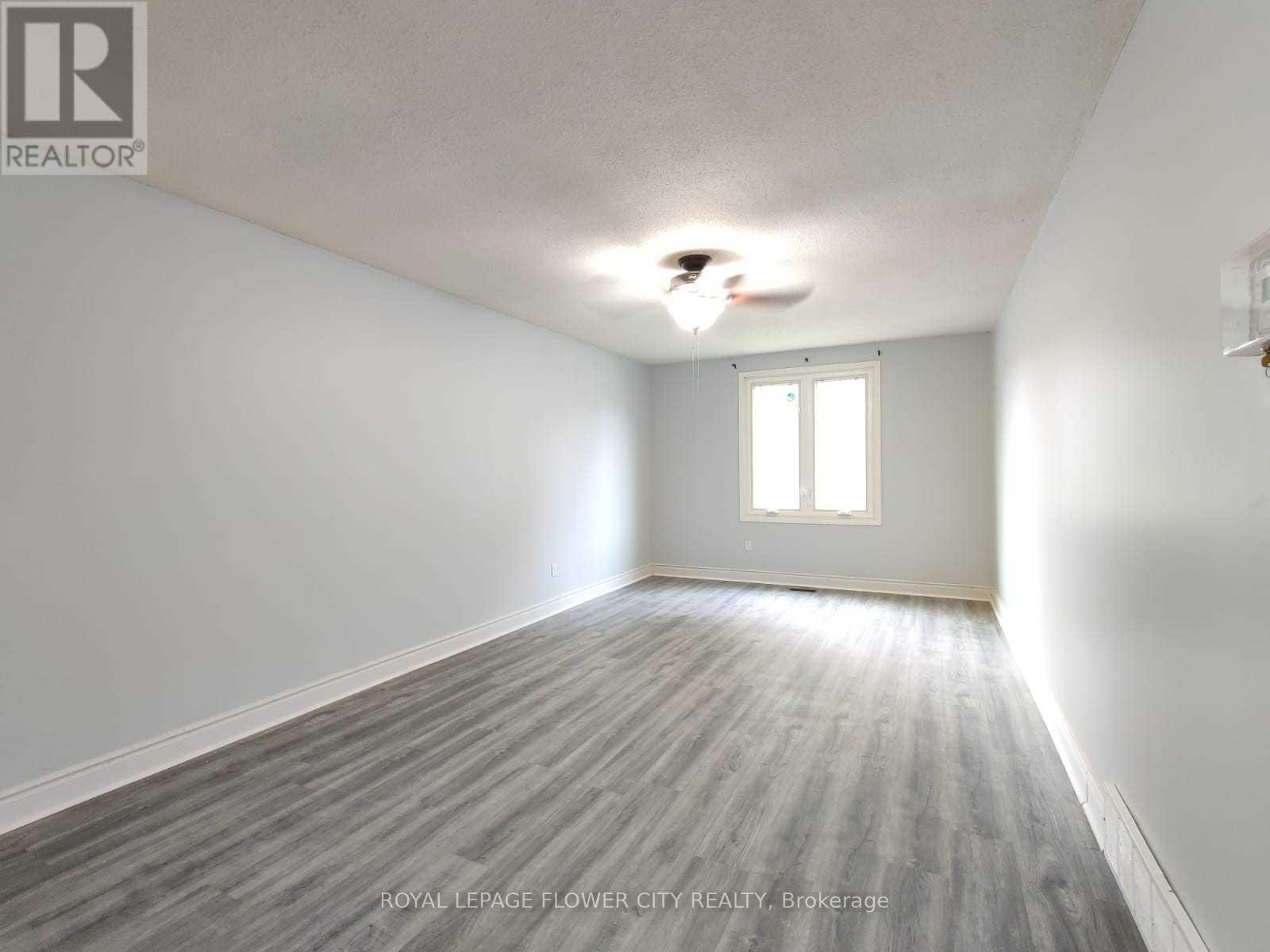 49 MCCRAE DRIVE - 3