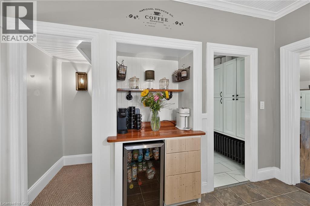 229 BROCK Street - Image 13