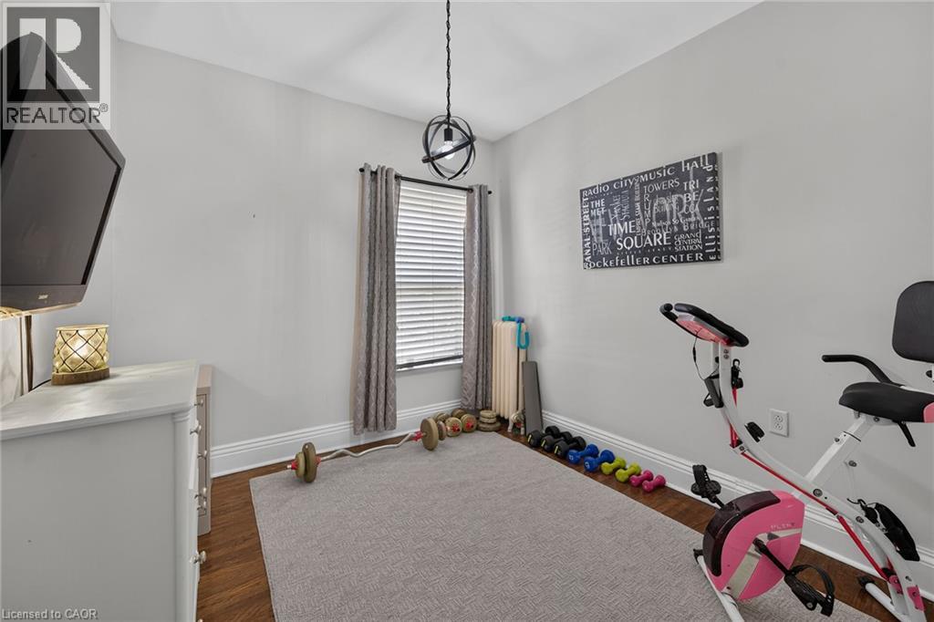 229 BROCK Street - Image 19