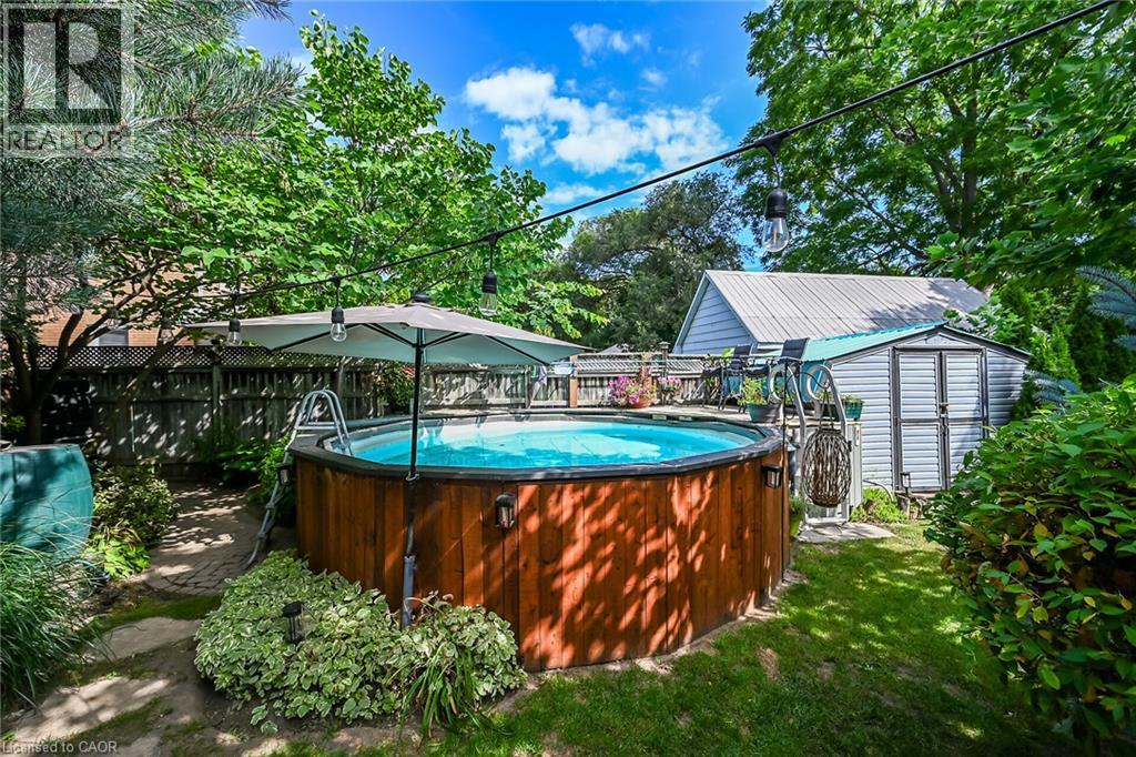 229 BROCK Street - 32