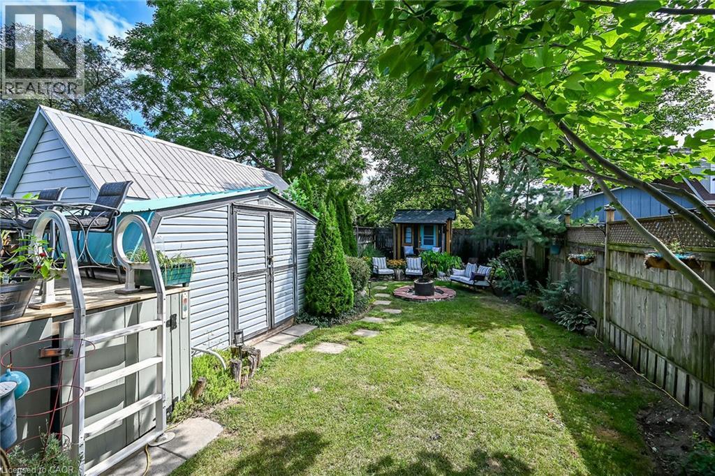229 BROCK Street - 33