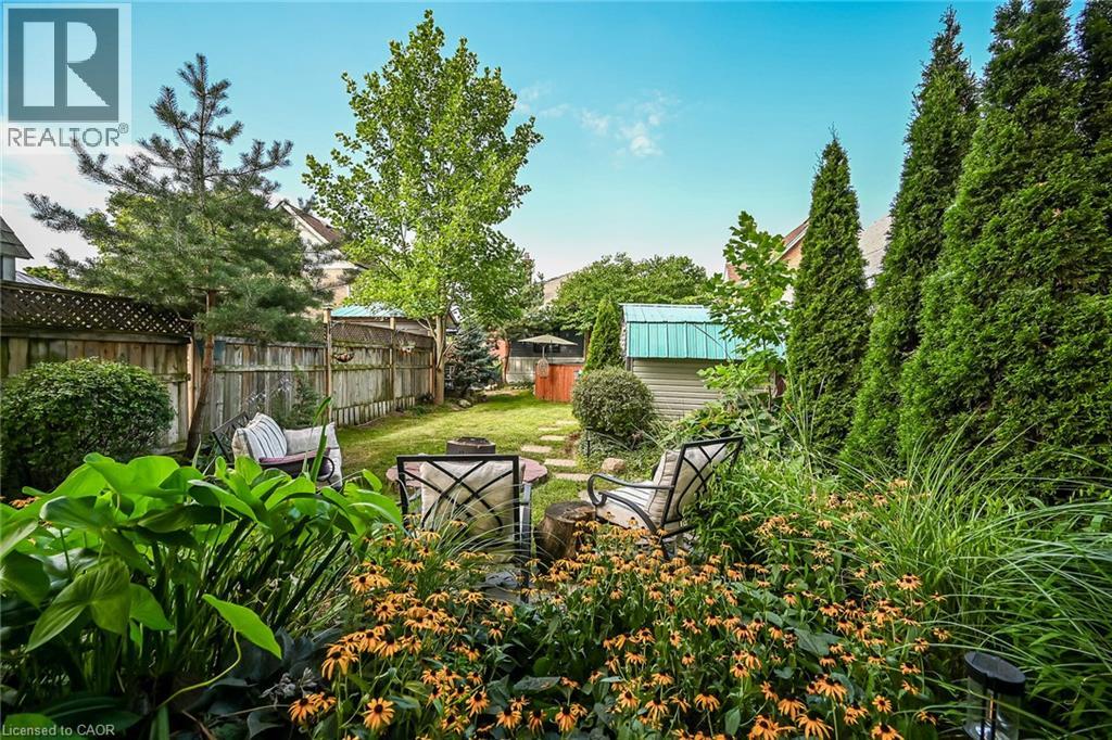 229 BROCK Street - 35