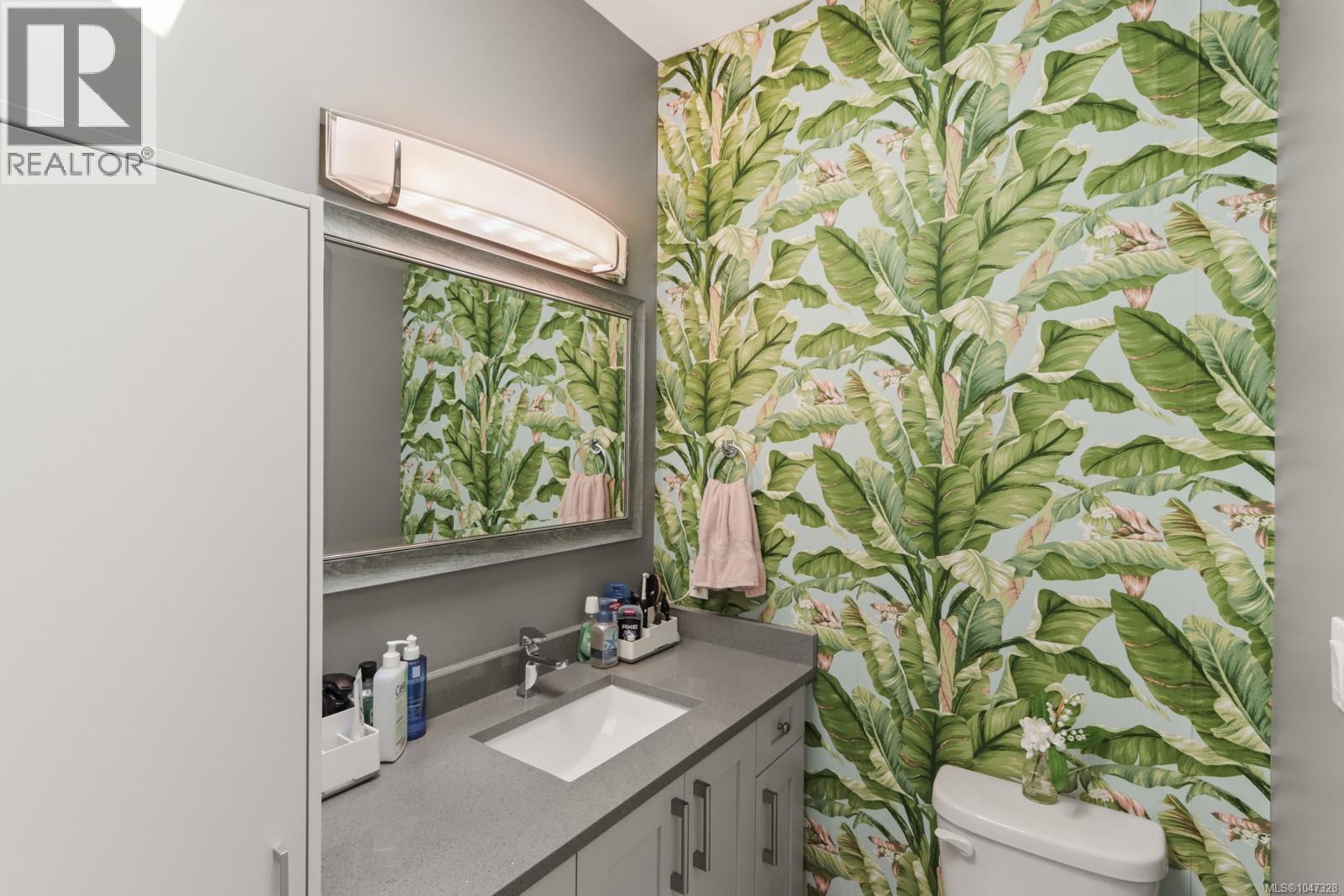 234 Golden Oaks Cres - Image 33
