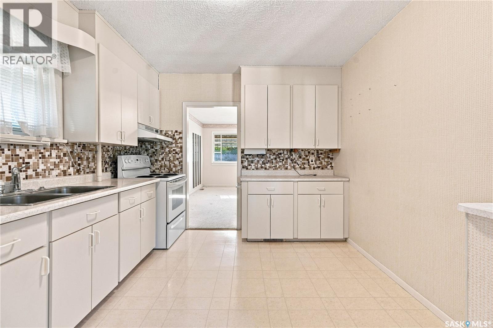 1506 Edward AVENUE - Image 5