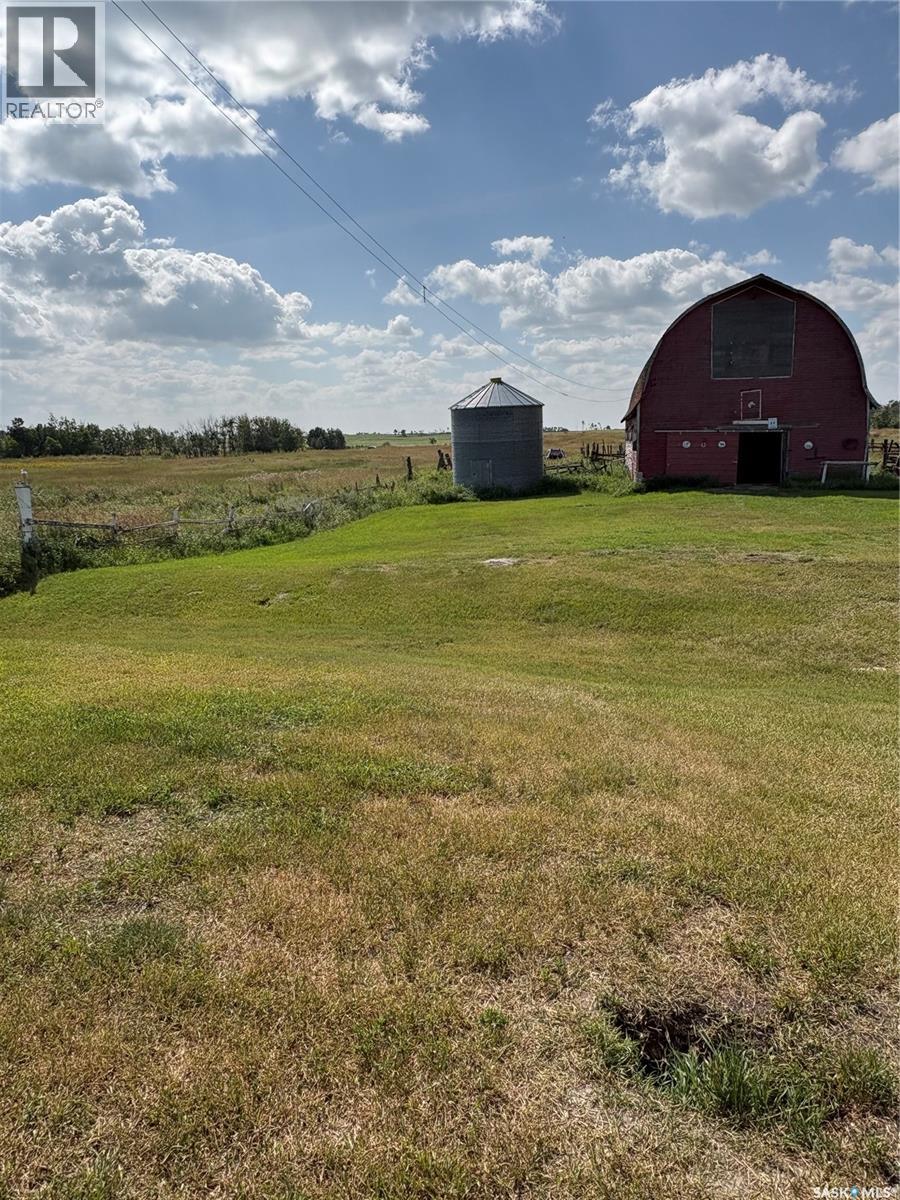 Duff Acreage - Image 24
